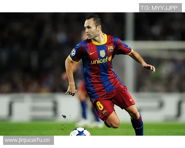 足坛历史最强中场球员全面盘点纵览大师风采与传奇时刻